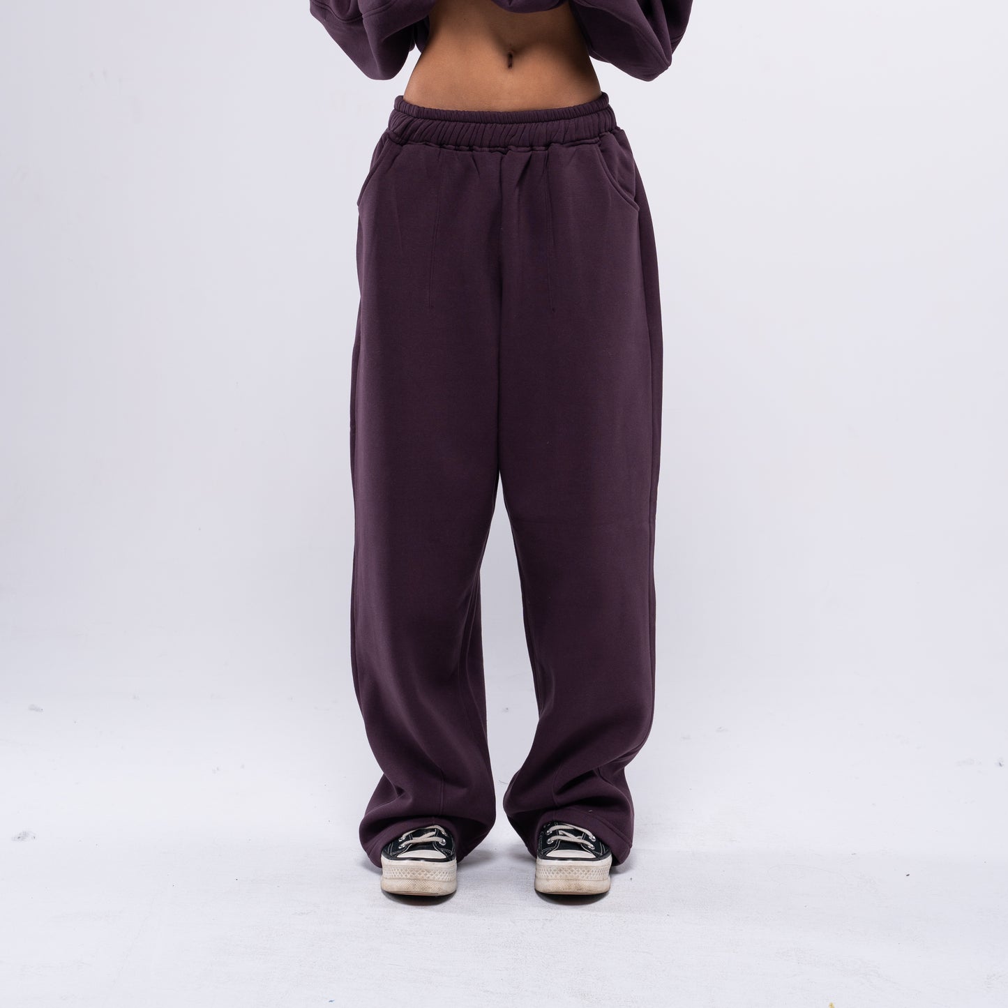 Semi-striped plum sweatpants