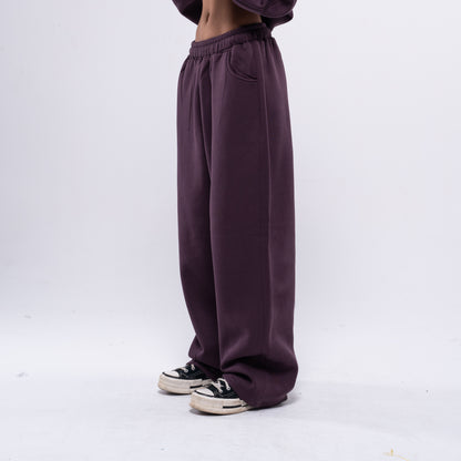 Semi-striped plum sweatpants