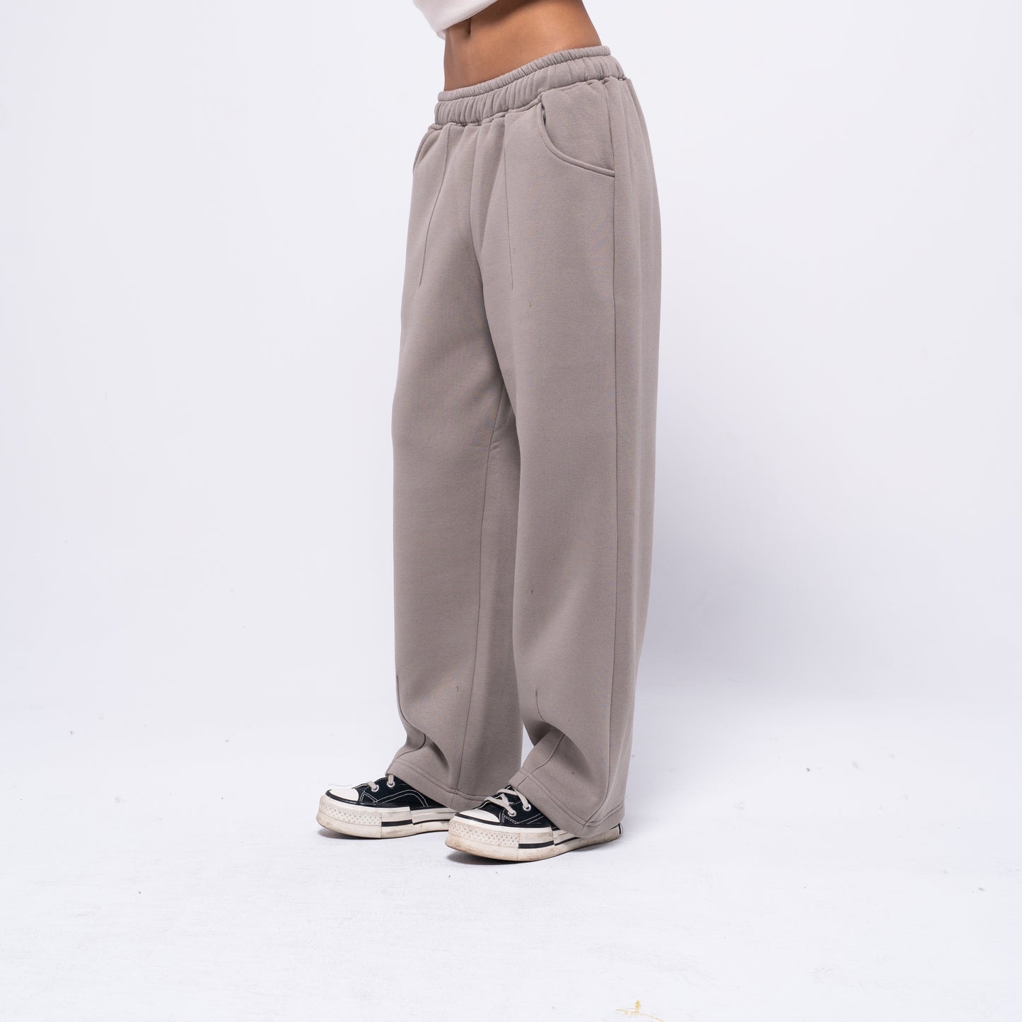 Semi-striped graphite sweatpants