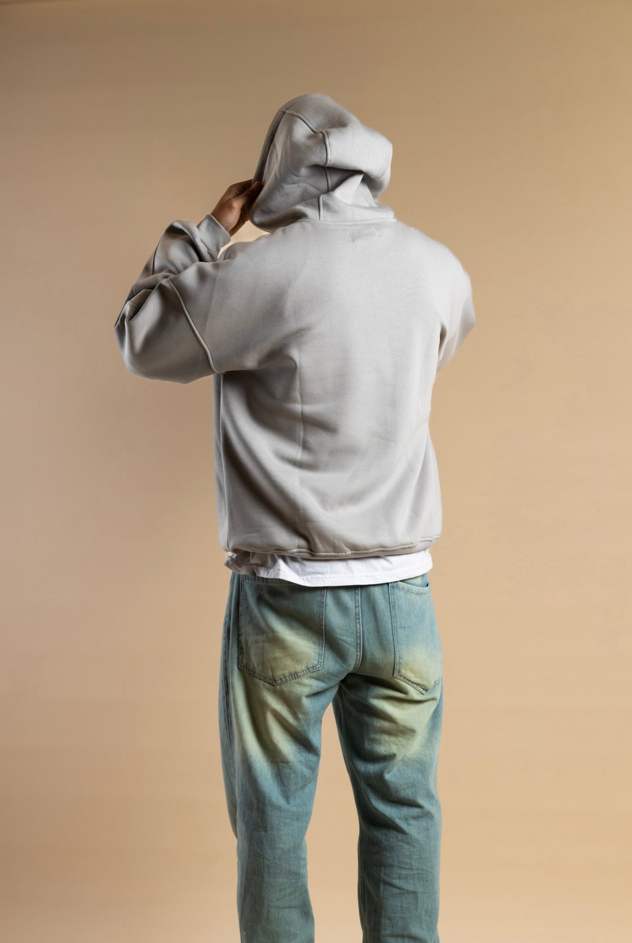 Light grey hoodie – Denimatic